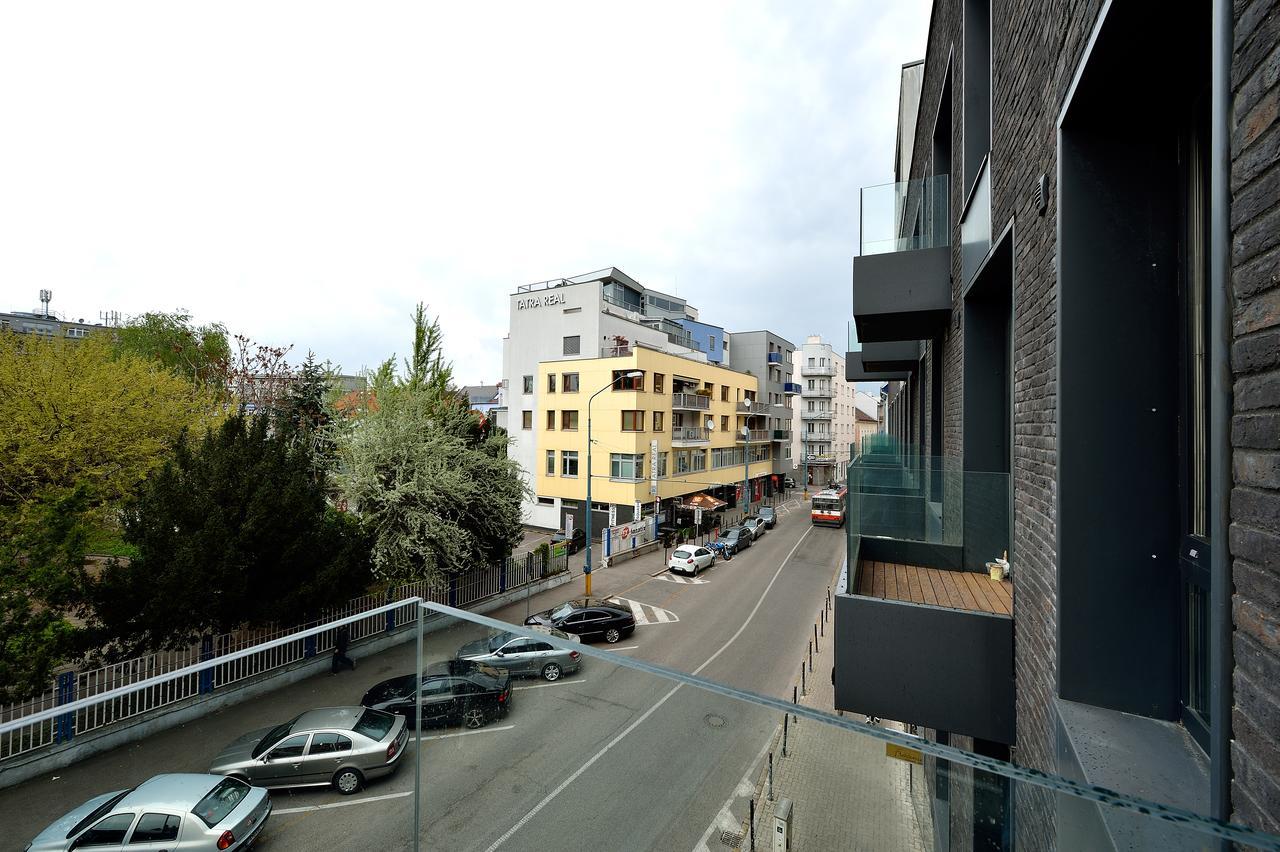 Ambiente Serviced Apartments - Dunajska Bratislava Exterior photo