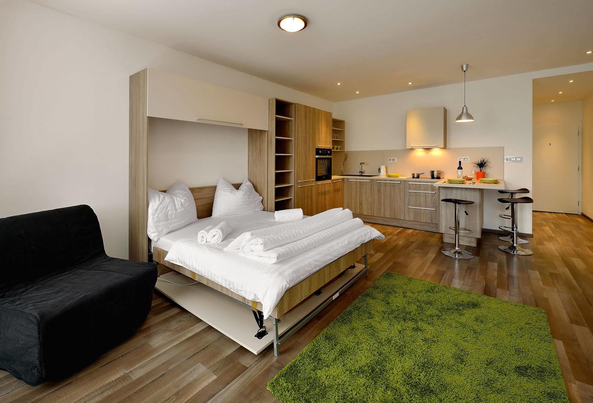 Ambiente Serviced Apartments - Dunajska Bratislava Exterior photo